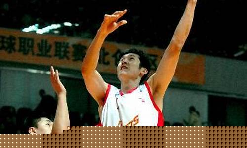 cba 八一vs_CBA八一vs福建冲突完整回放