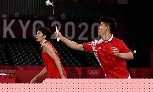 2022年双人羽毛球游戏玩法_羽毛球双人小游戏